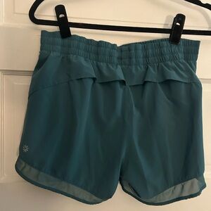 Athleta Mesh Racer Run Short Mid Rise 4 inch M